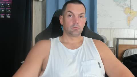 Cam online show from September 25, 2025, 5:05 pm