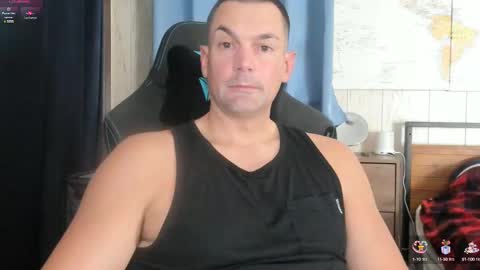 Cam online show from October 7, 2025, 7:00 pm