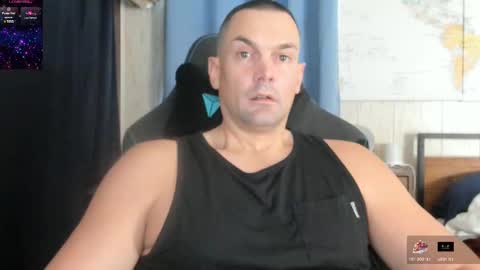 Cam online show from October 18, 2025, 5:03 pm