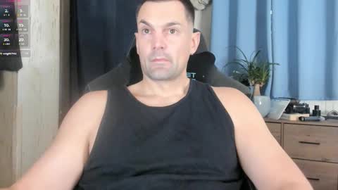 Cam online show from February 4, 2026, 9:53 pm
