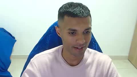 Snapshot of mr_max__ chatting on February 22, 2026, 1:07 am Max online show from February 22, 2026, 1:07 am