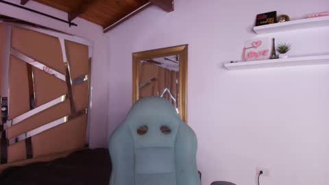 Snapshot of mr_mikee_ chatting on September 17, 2025, 3:08 am MIKEE online show from September 17, 2025, 3:08 am