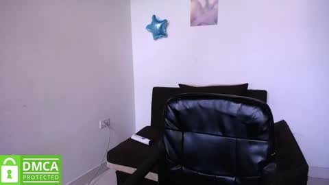 Mr  Mrs Curie online show from January 29, 2025, 8:35 pm