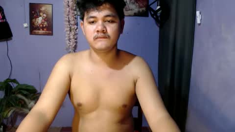 Snapshot of mr_olivercummerx chatting on March 2, 2026, 4:25 am mr_olivercummerx online show from March 2, 2026, 4:25 am