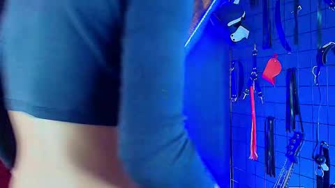 Sadistic online show from January 6, 2026, 8:45 pm