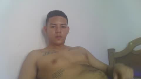 mr_sharkmaster777 online show from January 11, 2025, 5:51 pm