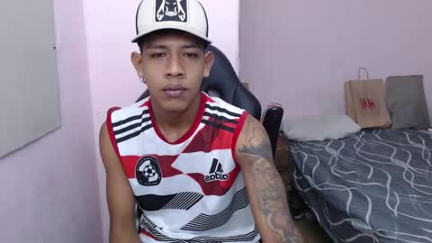 mr_stiven_ online show from January 9, 2025, 3:47 am