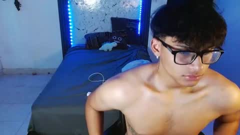 Snapshot of mr_yisuz chatting on June 25, 2026, 11:15 am yisuz online show from June 25, 2026, 11:15 am