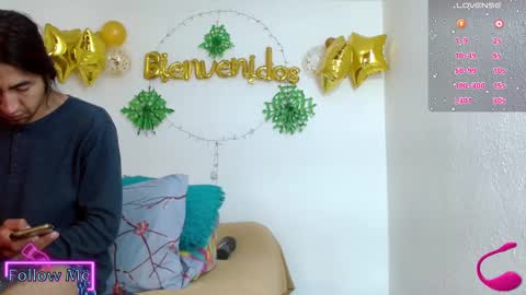 Snapshot of mrandmrs666999 chatting on January 31, 2025, 4:06 pm Mrandmrs666999 online show from January 31, 2025, 4:06 pm