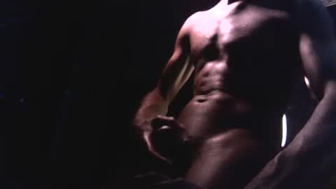 Snapshot of mrbigdiq chatting on December 18, 2024, 10:46 pm MrBigDiQ1 online show from December 18, 2024, 10:46 pm