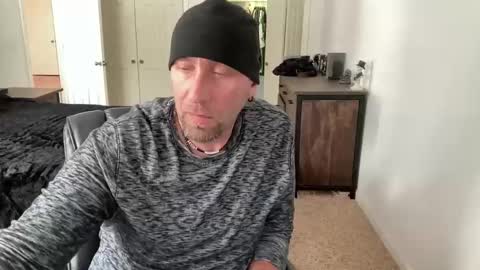 mrbignuts469 online show from November 28, 2025, 2:42 pm