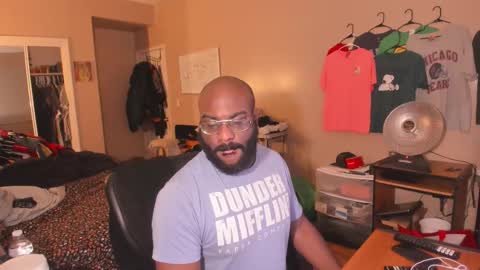 Snapshot of mrchuckdailyxxx chatting on January 10, 2026, 5:53 am Chuck Daily online show from January 10, 2026, 5:53 am