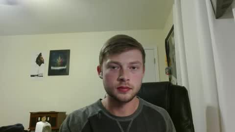 Snapshot of mrcoolguy68 chatting on February 21, 2025, 5:02 am mrcoolguy68 online show from February 21, 2025, 5:02 am