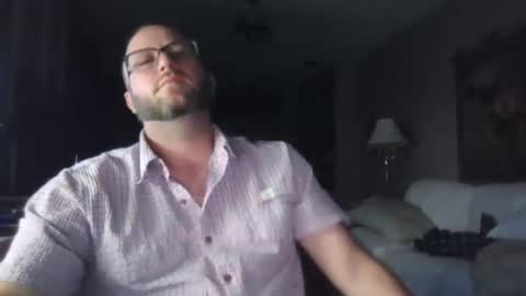 mrd4nk online show from October 15, 2025, 3:06 am