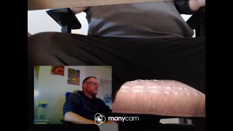 Snapshot of mrduplo1975 chatting on June 17, 2026, 2:29 pm MrJohnsen1975 online show from June 17, 2026, 2:29 pm