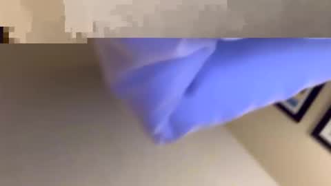 mreric_210 online show from January 9, 2026, 9:27 pm