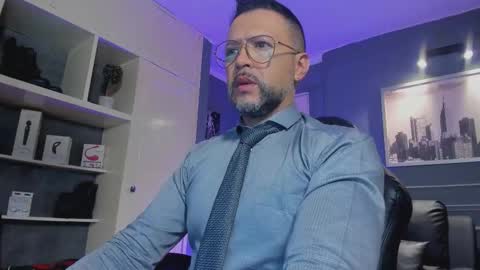 MrFrank. online show from November 1, 2025, 10:39 am