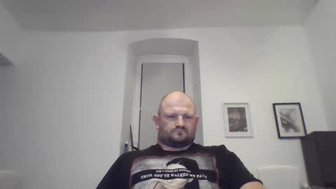 Snapshot of mrhotsex69 chatting on September 18, 2025, 11:51 pm mrhotsex69 online show from September 18, 2025, 11:51 pm