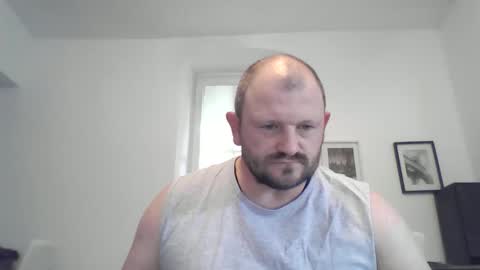 Snapshot of mrhotsex69 chatting on October 3, 2025, 3:42 pm mrhotsex69 online show from October 3, 2025, 3:42 pm