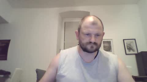 Snapshot of mrhotsex69 chatting on October 7, 2025, 8:39 pm mrhotsex69 online show from October 7, 2025, 8:39 pm