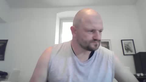 Snapshot of mrhotsex69 chatting on October 11, 2025, 12:58 pm mrhotsex69 online show from October 11, 2025, 12:58 pm
