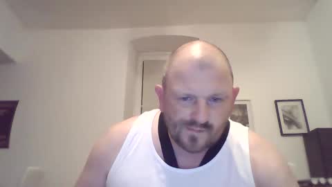Snapshot of mrhotsex69 chatting on October 16, 2025, 10:22 pm mrhotsex69 online show from October 16, 2025, 10:22 pm
