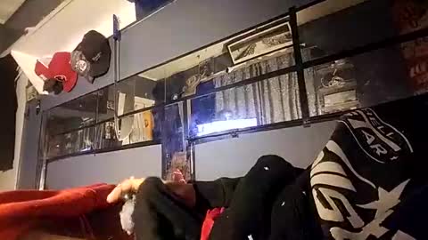 Snapshot of mrj1979 chatting on November 21, 2025, 10:03 am mrj1979 online show from November 21, 2025, 10:03 am