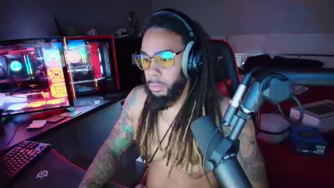 Snapshot of mrjacksonsplayroom chatting on February 6, 2026, 1:32 am X TeamTJackson tnacamgirls online show from February 6, 2026, 1:32 am