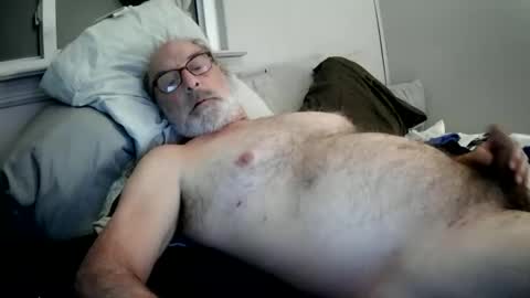 Snapshot of mrjames59 chatting on January 13, 2025, 4:07 am mrjames59 online show from January 13, 2025, 4:07 am