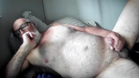 Snapshot of mrjames59 chatting on September 21, 2025, 3:02 pm mrjames59 online show from September 21, 2025, 3:02 pm