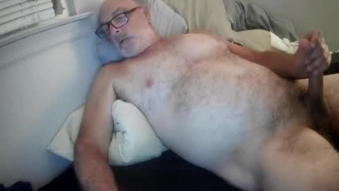 Snapshot of mrjames59 chatting on September 28, 2025, 8:09 am mrjames59 online show from September 28, 2025, 8:09 am