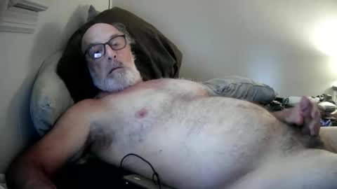 Snapshot of mrjames59 chatting on October 12, 2025, 3:33 pm mrjames59 online show from October 12, 2025, 3:33 pm