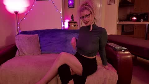 Snapshot of mrjandmrsj2014 chatting on January 28, 2025, 5:24 pm Mr  Mrs J online show from January 28, 2025, 5:24 pm