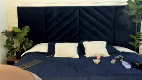 mrjustin_ online show from November 20, 2025, 9:14 pm