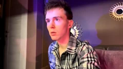 mrkallin online show from February 21, 2026, 9:49 pm