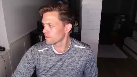 mrkenridge online show from October 24, 2025, 3:14 am