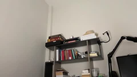 YourLad online show from November 25, 2025, 11:21 am