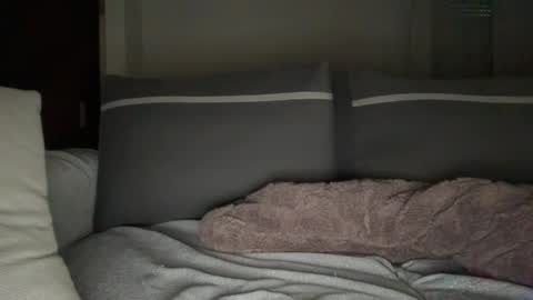 YourLad online show from January 8, 2026, 5:43 am