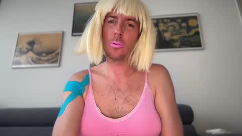 TaleOfLaura online show from February 2, 2026, 3:33 pm