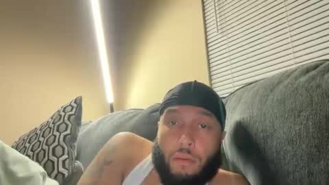 mrnuts24 online show from October 3, 2025, 2:41 am