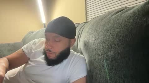 mrnuts24 online show from October 27, 2025, 1:42 am