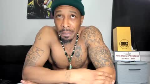 Snapshot of mromg007 chatting on January 15, 2025, 1:34 am mromg007 online show from January 15, 2025, 1:34 am