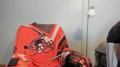 Snapshot of mromg007 chatting on February 5, 2026, 3:22 am mromg007 online show from February 5, 2026, 3:22 am