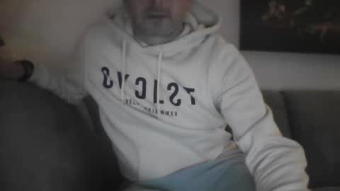 Mrserenade online show from December 16, 2024, 7:00 pm