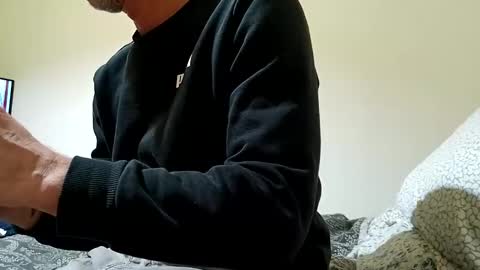 Snapshot of mrsimon1983 chatting on February 9, 2025, 8:02 pm Silverfox 83 online show from February 9, 2025, 8:02 pm