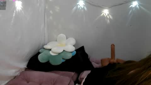 MrsJess online show from June 2, 2026, 2:24 am