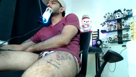 Snapshot of mrvgs chatting on June 4, 2026, 12:16 am Mr Vgs online show from June 4, 2026, 12:16 am