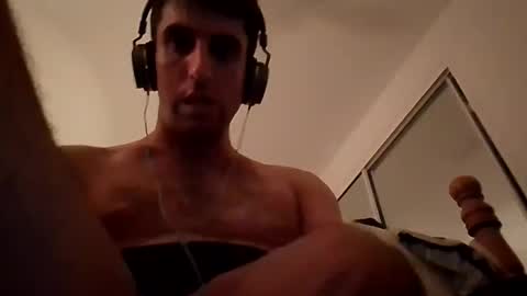 Snapshot of mrwhite017 chatting on January 21, 2025, 7:06 pm Mrwhite017 online show from January 21, 2025, 7:06 pm