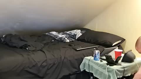 Snapshot of mrxhere chatting on December 7, 2024, 3:52 pm mrxhere online show from December 7, 2024, 3:52 pm