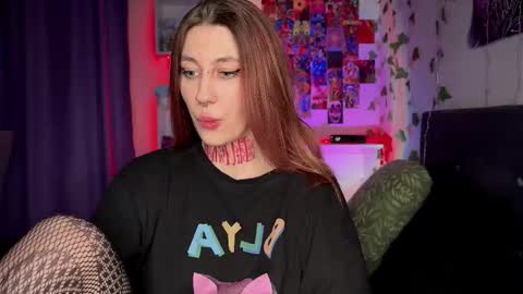 Dita online show from November 21, 2025, 4:22 am